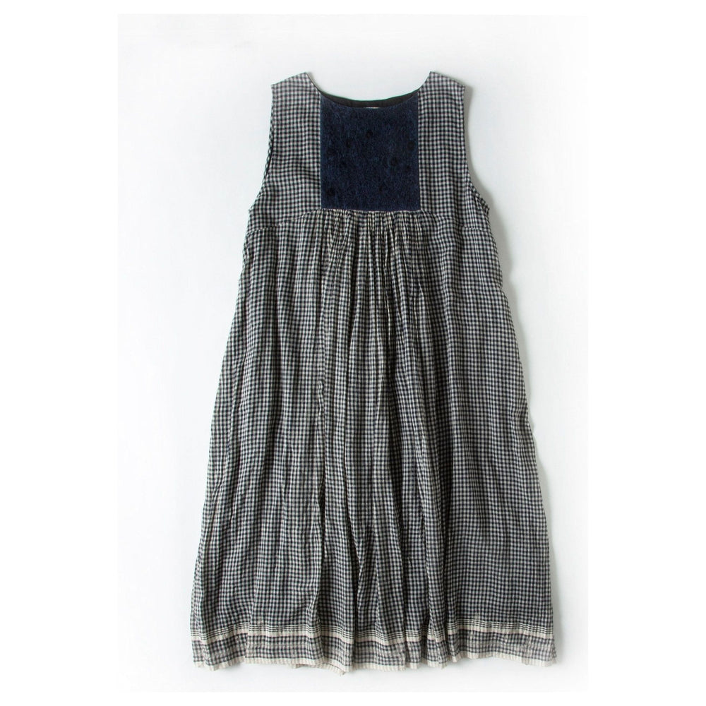 
                  
                    panel' NIWA' sleeveless dress SS2023 handloom cotton by AODRESS - Marquise de Laborde Paris
                  
                